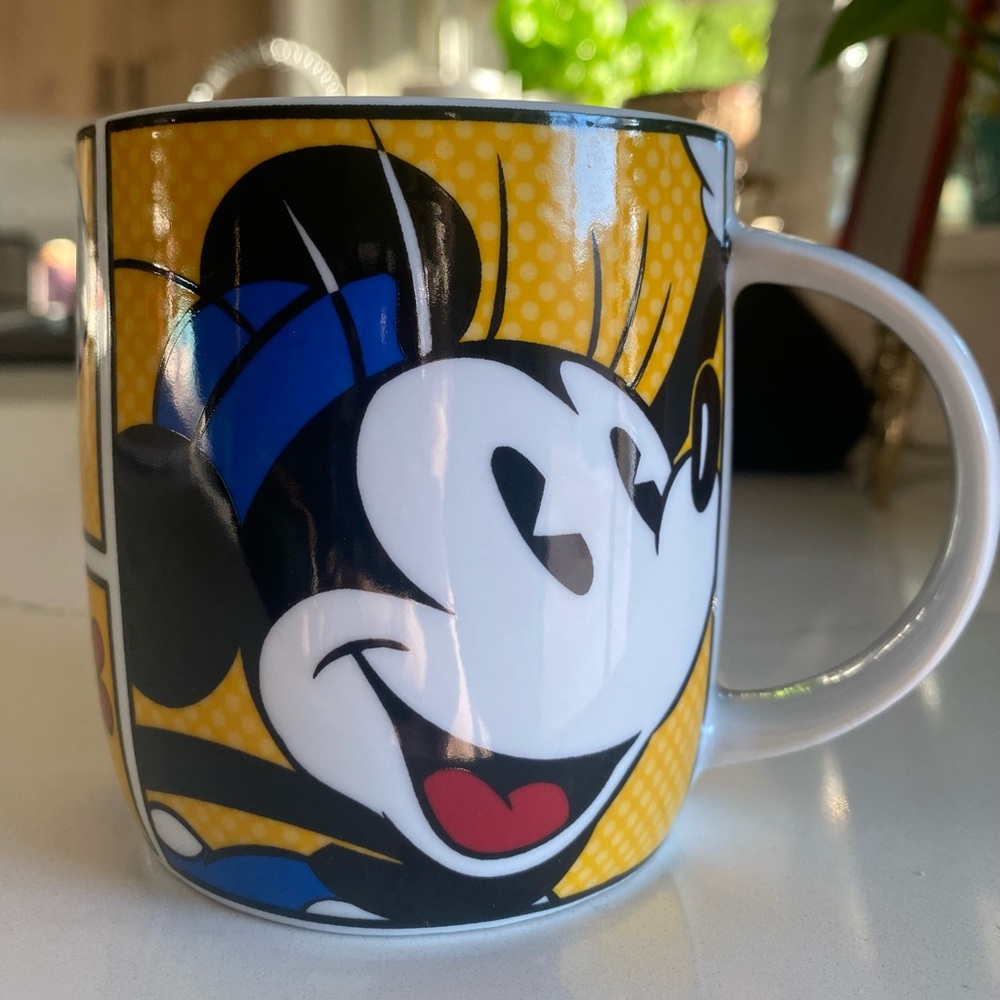 Jerry Leigh Disney Collectible Minnie Mouse Yoo Hoo 10 oz. Coffee Mug Tea Cup